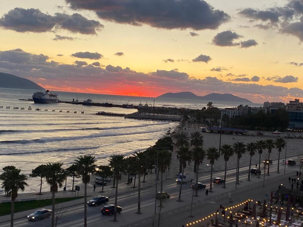 Redona Apartament Vlorë Eksteriør bilde