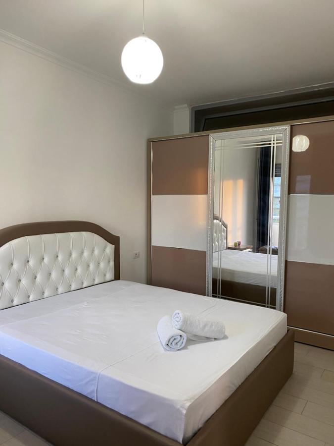 Redona Apartament Vlorë Eksteriør bilde