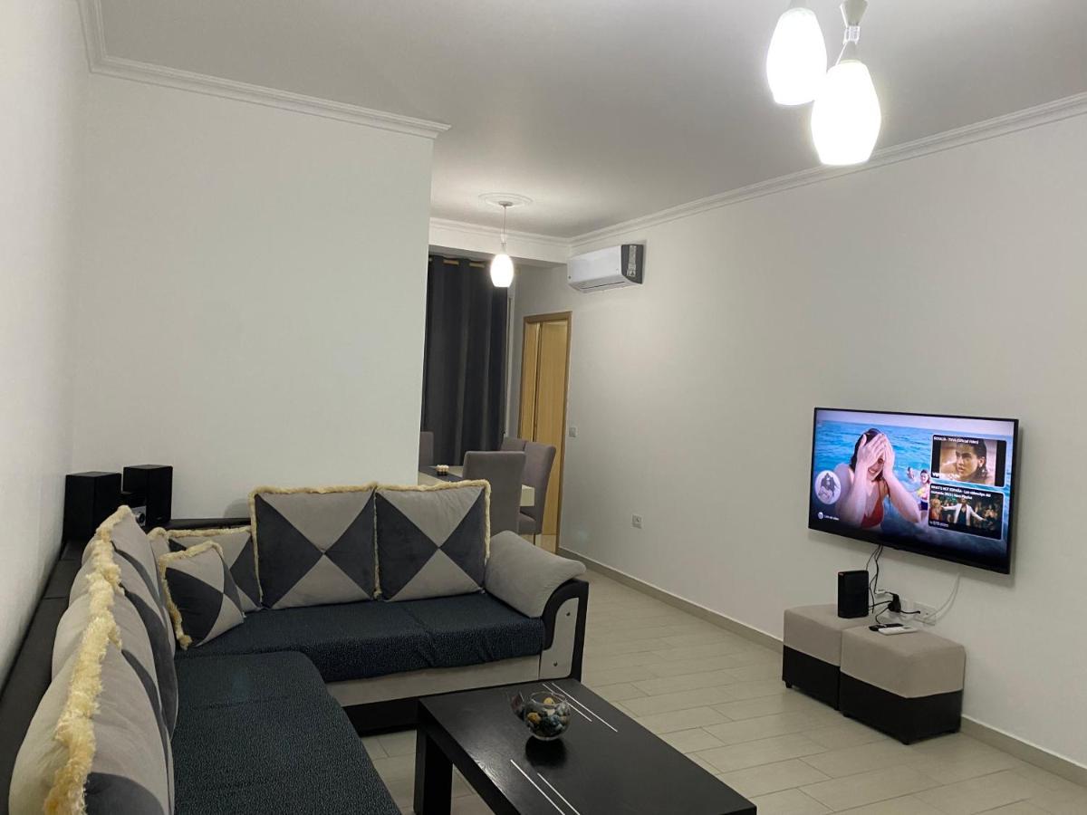 Redona Apartament Vlorë Eksteriør bilde